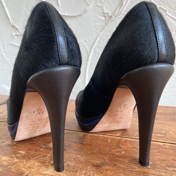 Cole Haan Chelsea Double Platform Pumps - 8.5 - Picture 3 of 10
